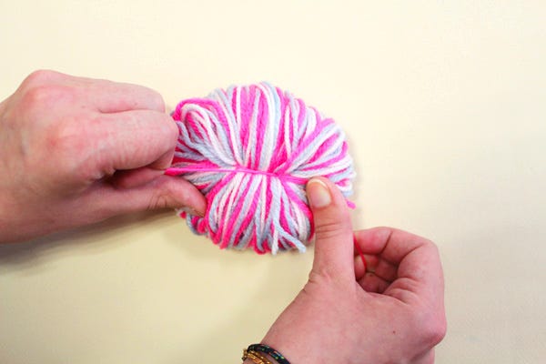 DIY Guirnalda de pompones