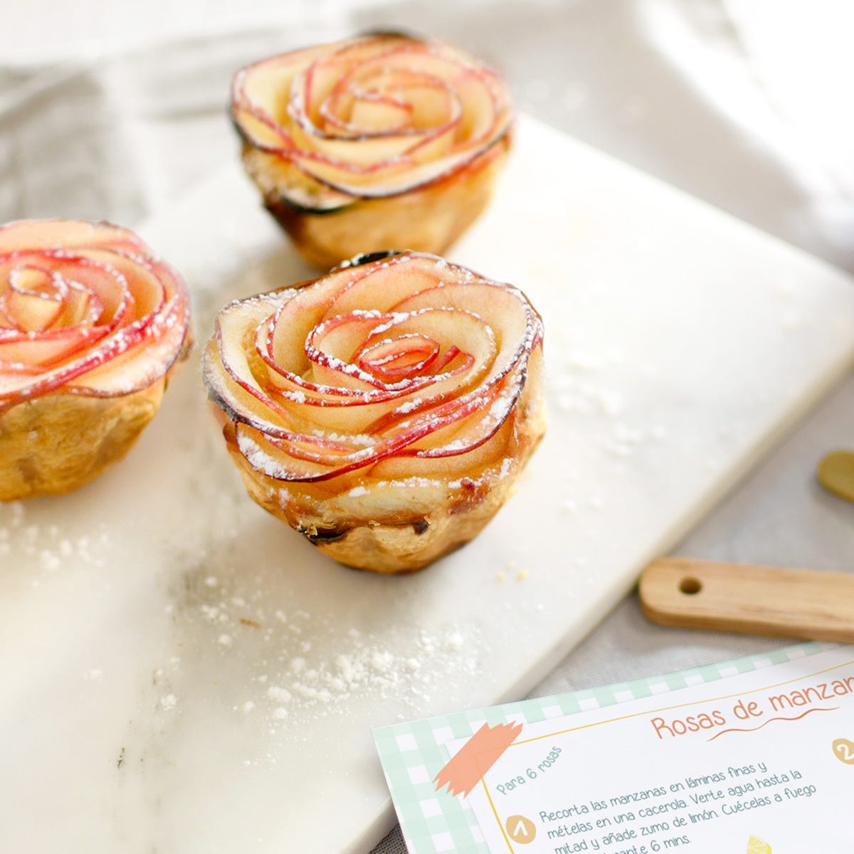 Una receta de tarta de manzana fácil e reinventada para hacer con los niños.