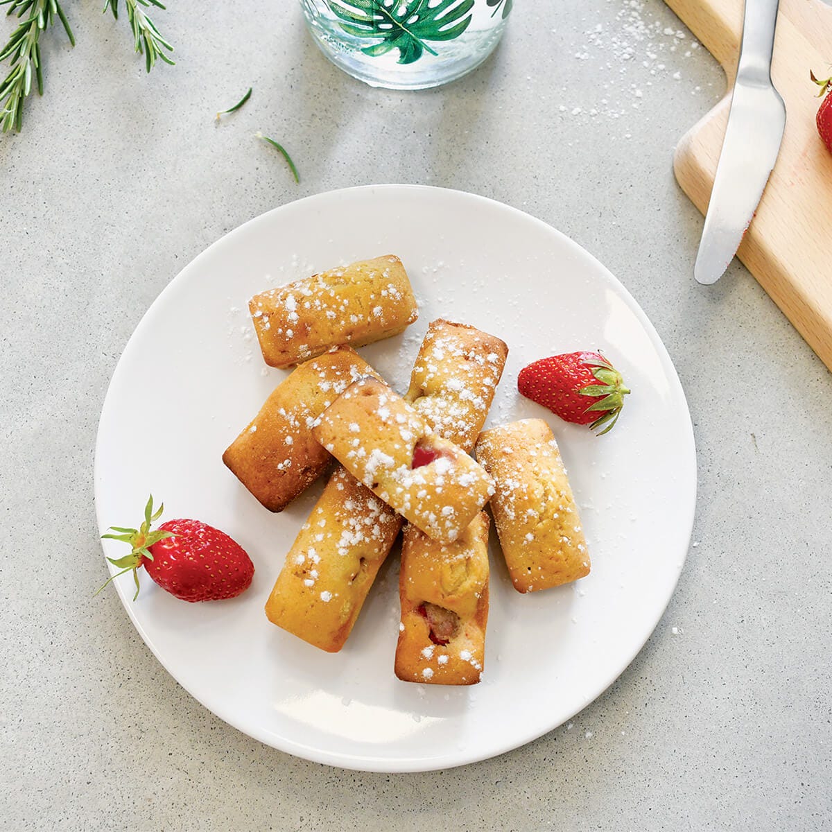 La receta del pastel francés à la fresa, facil a preparar con vuestros peques.