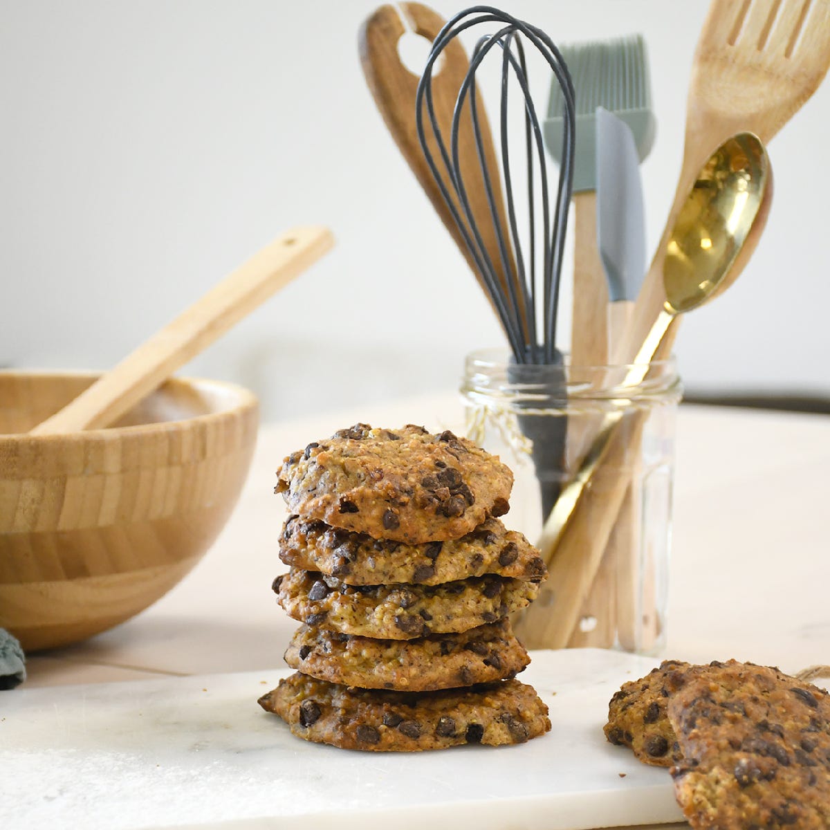 ¡Cambia de las galletas tradicionales con nuestra receta de galletas de quinoa con chocolate!